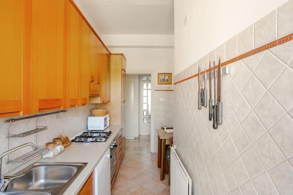 Appartamento Casa Al Mare - Lido Terracina Esterno foto
