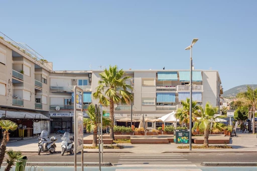 Appartamento Casa Al Mare - Lido Terracina Esterno foto
